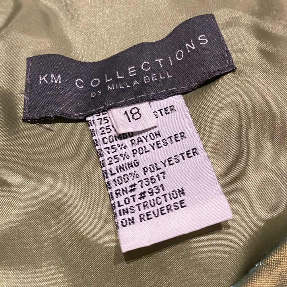 KM Collection by Milla Bell Green Gown Size 18 - Picture 6 of 10